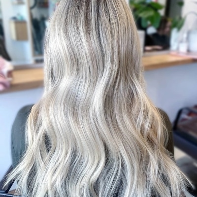 blonding and toning and zoning hair from behind
